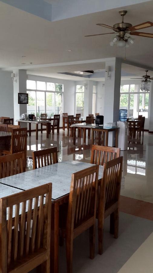 Hotel Baan Duangkamol Phitsanulok Exterior foto